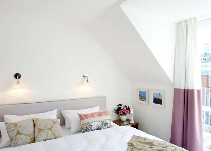 Königsschlaf No2 - Traum In Rosa Im Herzen Von