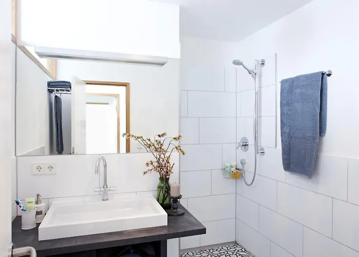 Koenigsschlaf No2 - Traum In Rosa Im Herzen Von Lejlighed Konstanz