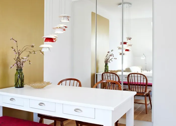 Apartment Königsschlaf No2 - Traum In Rosa Im Herzen Von